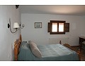 Preciosa casa de campo de 5 dormitorios y 4 baños en Raspay. in Real Estate Alicante