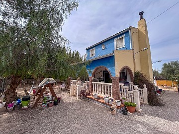 Gemütliches Landhaus mit Pool in Sax