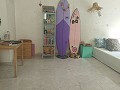 Casa adosada de 4 dormitorios y 2 plantas en Ayora in Real Estate Alicante