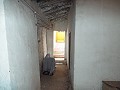 Casa adosada de 4 dormitorios y 2 plantas en Ayora in Real Estate Alicante