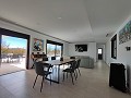 Prachtige nieuwbouwvilla met 3 slaapkamers en 2 badkamers in Pinoso in Real Estate Alicante