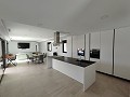 Prachtige nieuwbouwvilla met 3 slaapkamers en 2 badkamers in Pinoso in Real Estate Alicante