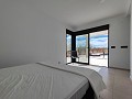 Prachtige nieuwbouwvilla met 3 slaapkamers en 2 badkamers in Pinoso in Real Estate Alicante