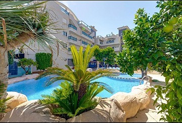Ático de 2 dormitorios en Cabo Roig