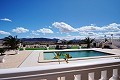 Belle villa de 4 chambres et 3 salles de bains à Pinoso. (Prix fixe) in Real Estate Alicante