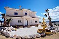 Belle villa de 4 chambres et 3 salles de bains à Pinoso. (Prix fixe) in Real Estate Alicante