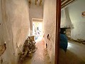 Charmant dorpshuis met 7 slaapkamers en 1 badkamer in Rodriguillo (Pinoso) in Real Estate Alicante