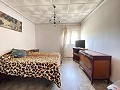 Charmant dorpshuis met 7 slaapkamers en 1 badkamer in Rodriguillo (Pinoso) in Real Estate Alicante