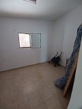 Lovely 5 bed 1 Bath Villa near the Town of Sax in Real Estate Alicante