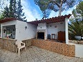 Lovely 5 bed 1 Bath Villa near the Town of Sax in Real Estate Alicante
