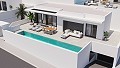 Moderne Villa mit 4 oder 5 Schlafzimmern, Unterbau, Pool und Garage in Real Estate Alicante