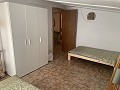 Superbe maison de campagne avec 4 chambres et terrain de 20 000 m2 in Real Estate Alicante