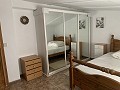 Superbe maison de campagne avec 4 chambres et terrain de 20 000 m2 in Real Estate Alicante