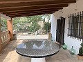 Superbe maison de campagne avec 4 chambres et terrain de 20 000 m2 in Real Estate Alicante