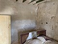 Haus zur Renovierung mit 3 Betten und Platz für Pool in Real Estate Alicante