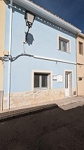 Lovely 3 Bed 1 Bath Town house in Pinoso. in Real Estate Alicante