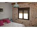 Schönes Landhaus mit 3 Schlafzimmern und 2 Badezimmern in Villena. in Real Estate Alicante