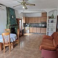 Prachtig landhuis met 3 slaapkamers en 1 badkamer in Yecla. in Real Estate Alicante