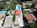 Prachtig landhuis met 3 slaapkamers en 1 badkamer in Yecla. in Real Estate Alicante