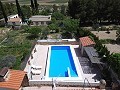 Prachtig landhuis met 3 slaapkamers en 1 badkamer in Yecla. in Real Estate Alicante