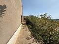Fabelhafte, zu 70 % fertiggestellte Neubauvilla mit 7 Schlafzimmern und 4 Badezimmern zum Verkauf in Salinas. in Real Estate Alicante