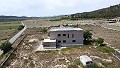 Fabelhafte, zu 70 % fertiggestellte Neubauvilla mit 7 Schlafzimmern und 4 Badezimmern zum Verkauf in Salinas. in Real Estate Alicante