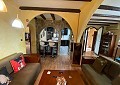 Prachtige finca in Sax met 2 slaapkamers, 1 badkamer en potentieel voor veel meer in Real Estate Alicante