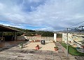 Prachtige finca in Sax met 2 slaapkamers, 1 badkamer en potentieel voor veel meer in Real Estate Alicante