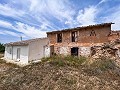 Beautiful Rural Country Home Awaiting a New Beginning  in Real Estate Alicante