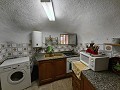 Spacieuse maison troglodyte de 230 m² avec vue sur la montagne près de Pinoso in Real Estate Alicante