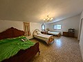 Spacieuse maison troglodyte de 230 m² avec vue sur la montagne près de Pinoso in Real Estate Alicante