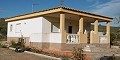 Gemütliches Landhaus mit 2 Schlafzimmern, atemberaubender Aussicht und asphaltierter Zufahrt, 11 km von Yecla in Real Estate Alicante