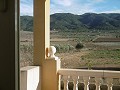 Gemütliches Landhaus mit 2 Schlafzimmern, atemberaubender Aussicht und asphaltierter Zufahrt, 11 km von Yecla in Real Estate Alicante