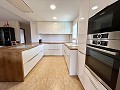 5 Schlafzimmer Villa in La Zenia in Real Estate Alicante