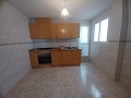 Schönes Apartment mit 3 Schlafzimmern und 1 Bad in Pinoso. in Real Estate Alicante