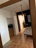 Schöne, netzunabhängige Finca mit 4 Schlafzimmern und 1 Bad in Almansa. in Real Estate Alicante