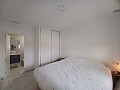 Prachtige villa met 6 slaapkamers en 5 badkamers in Pinoso. in Real Estate Alicante