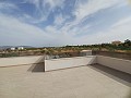 Prachtige villa met 6 slaapkamers en 5 badkamers in Pinoso. in Real Estate Alicante