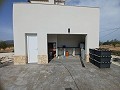 Prachtige villa met 6 slaapkamers en 5 badkamers in Pinoso. in Real Estate Alicante