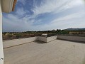 Prachtige villa met 6 slaapkamers en 5 badkamers in Pinoso. in Real Estate Alicante