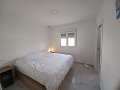 Prachtige villa met 6 slaapkamers en 5 badkamers in Pinoso. in Real Estate Alicante