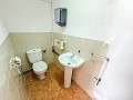 Wundervolles Stadthaus mit Geschäftsmöglichkeit in Elda in Real Estate Alicante