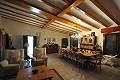 Prachtige villa met 4 slaapkamers en 2 badkamers in Villena. in Real Estate Alicante