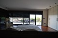 Prachtige villa met 4 slaapkamers en 2 badkamers in Villena. in Real Estate Alicante