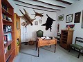 Schönes Landhaus mit 6 Schlafzimmern und 1 Bad in Yecla. in Real Estate Alicante