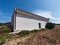 Schönes Landhaus mit 6 Schlafzimmern und 1 Bad in Yecla. in Real Estate Alicante
