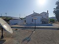 Prachtige villa met 3 slaapkamers en 2 badkamers in Fortuna. in Real Estate Alicante