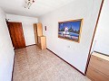 Acogedor Piso con Ascensor de 4 Habitaciones con Balcón en Elda in Real Estate Alicante
