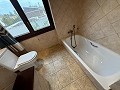 Belle villa de 4 chambres et 2 salles de bain dans l'un des quartiers les plus prestigieux d'Elda in Real Estate Alicante