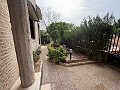 Belle villa de 4 chambres et 2 salles de bain dans l'un des quartiers les plus prestigieux d'Elda in Real Estate Alicante